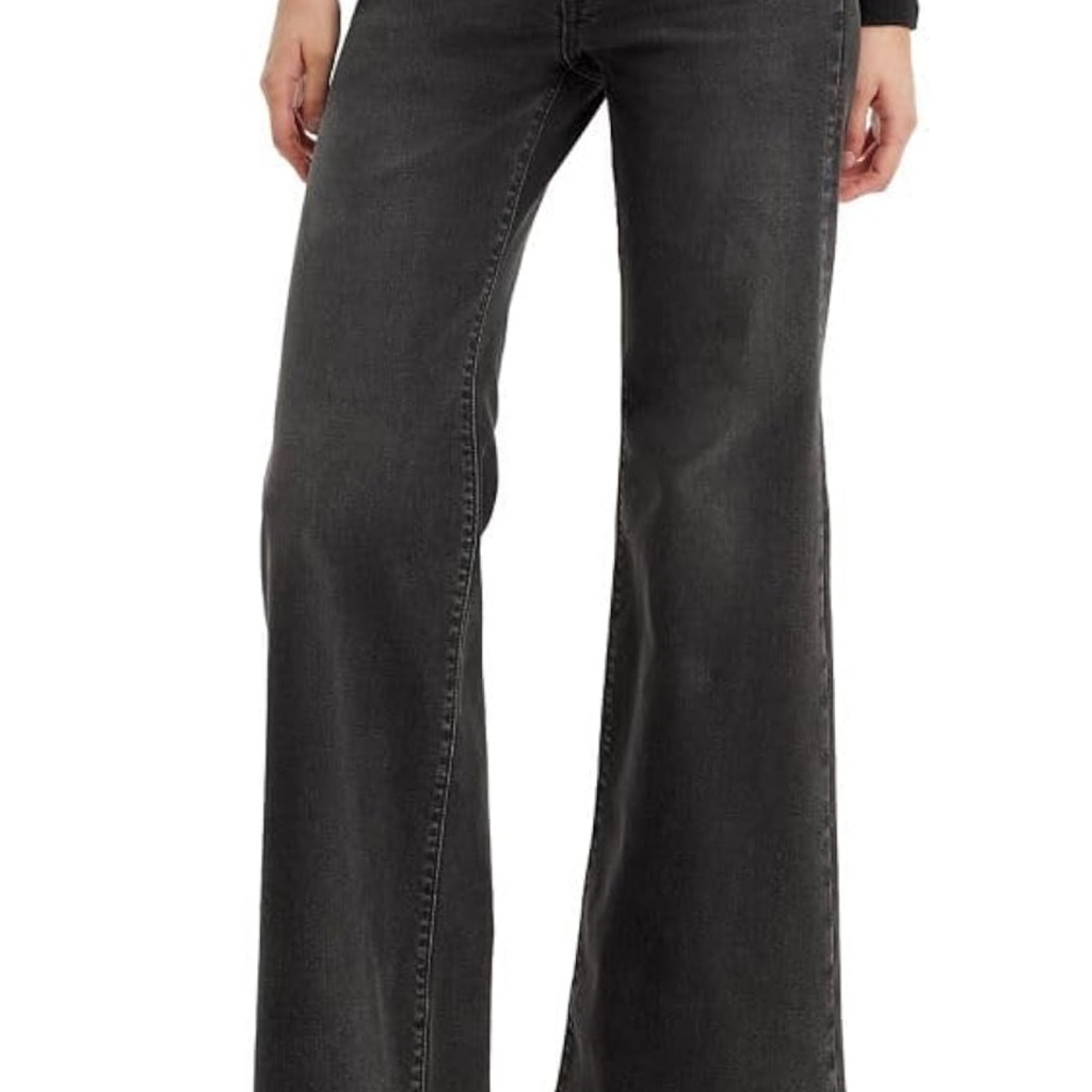 Bell Bottom Levis Brand New